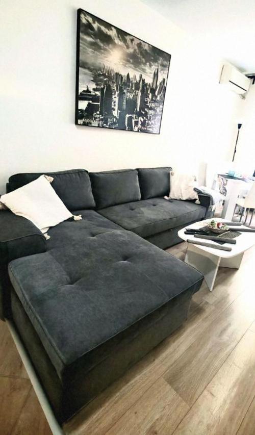 סופיה New Home Near Bulgaria Mall And Bul Bulgaria מראה חיצוני תמונה